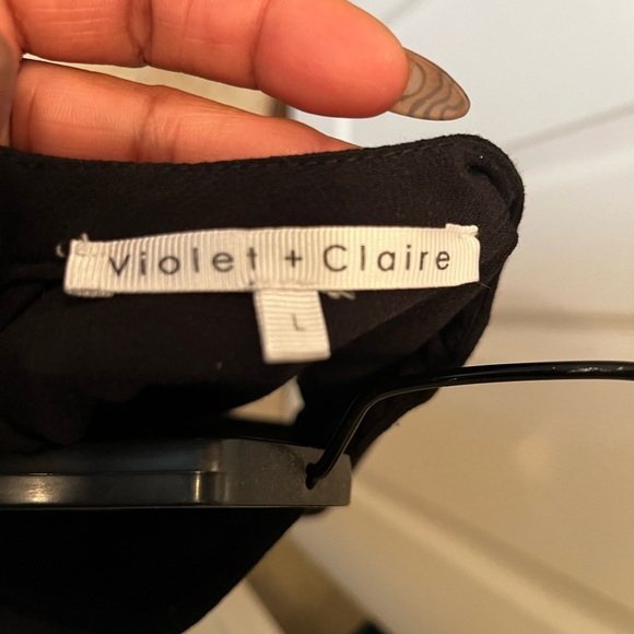 Violet & Claire Black Boxy Muscle Tee - Picture 3 of 3